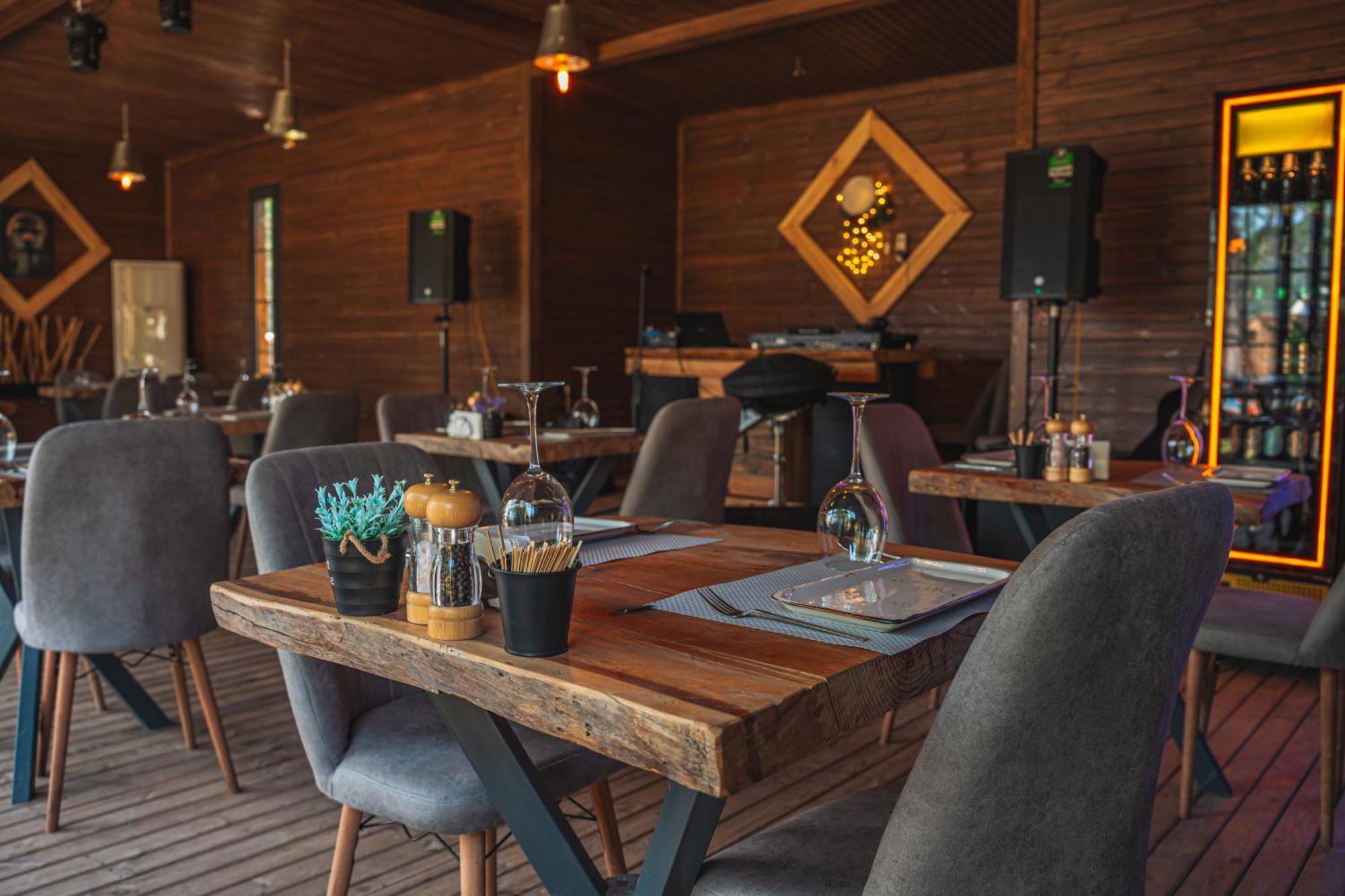 Вилла The Hill Glamping Чирали Экстерьер фото