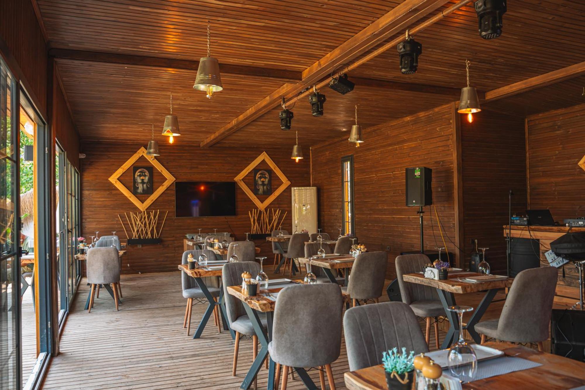 Вилла The Hill Glamping Чирали Экстерьер фото